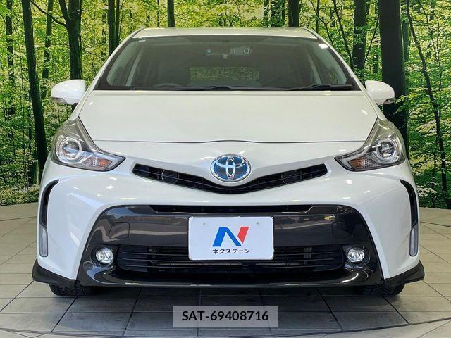 Toyota PRIUS ALPHA 2015-11 4757096-12