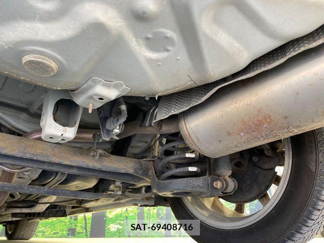 Toyota PRIUS ALPHA 2015-11 4757096-18