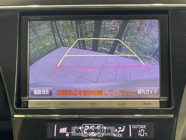 Toyota PRIUS ALPHA 2015-11 4757096-3
