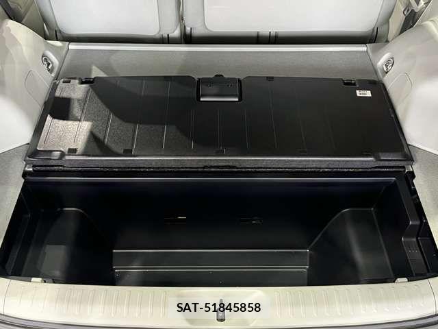 Toyota PRIUS ALPHA 2012-04 4978444-8