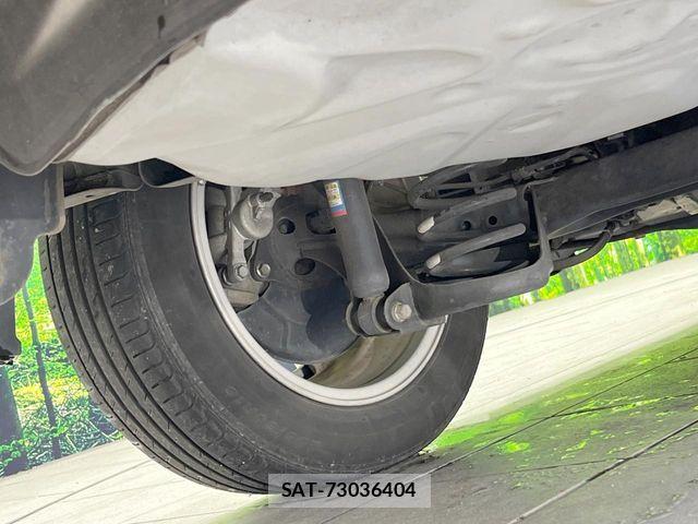 Toyota PRIUS ALPHA 2019-11 5875984-19