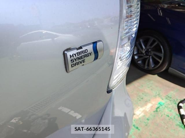 Toyota PRIUS ALPHA 2013-11 5876020-27