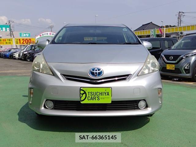 Toyota PRIUS ALPHA 2013-11 5876020-8