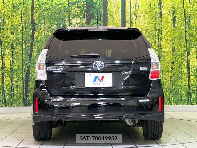 Toyota PRIUS ALPHA 2013-02 5876028-14