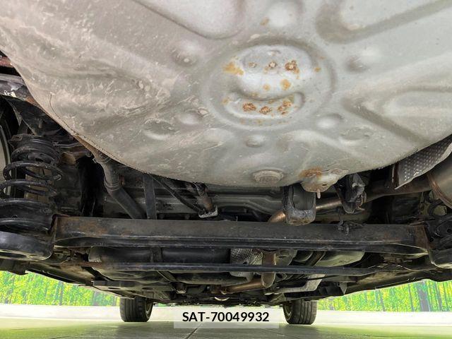 Toyota PRIUS ALPHA 2013-02 5876028-18