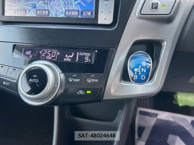 Toyota PRIUS ALPHA 2011-11 5876038-19