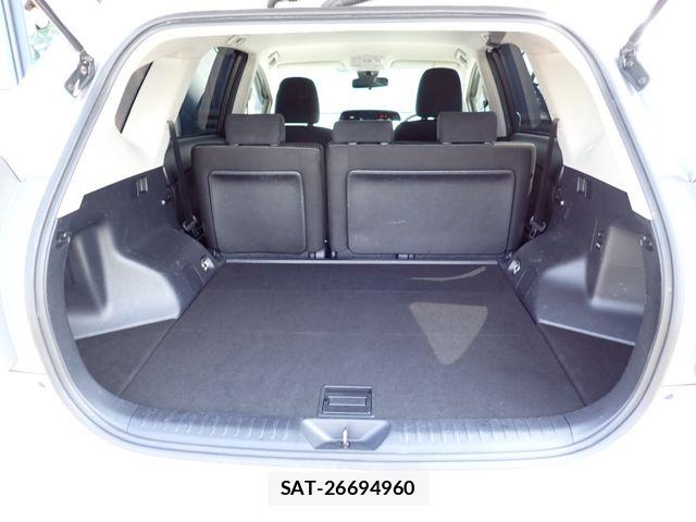 Toyota PRIUS ALPHA 2020-12 5876008-18