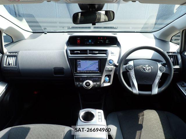 Toyota PRIUS ALPHA 2020-12 5876008-1