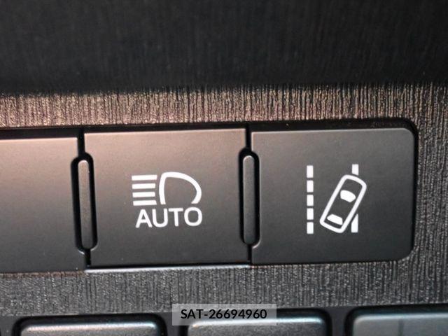 Toyota PRIUS ALPHA 2020-12 5876008-8