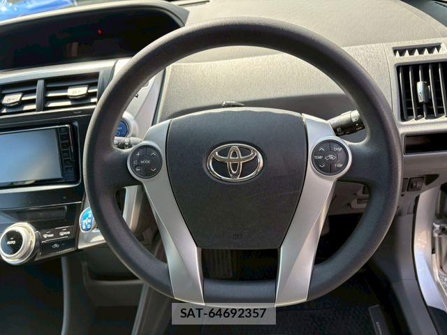 Toyota PRIUS ALPHA 2011-10 5876057-16