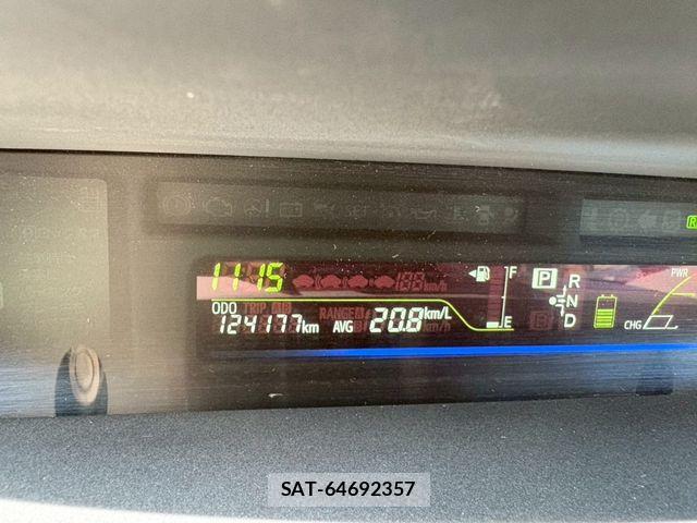 Toyota PRIUS ALPHA 2011-10 5876057-17