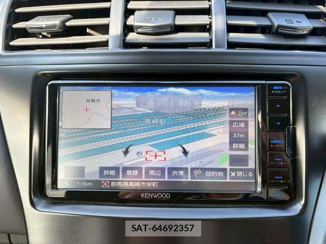 Toyota PRIUS ALPHA 2011-10 5876057-19