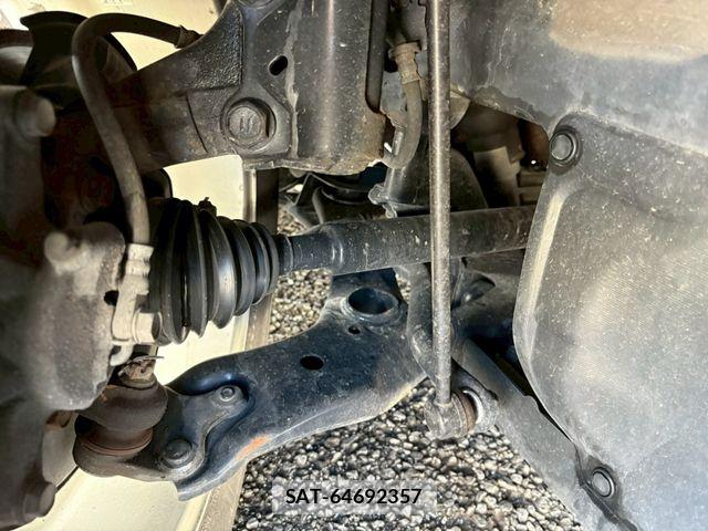 Toyota PRIUS ALPHA 2011-10 5876057-27