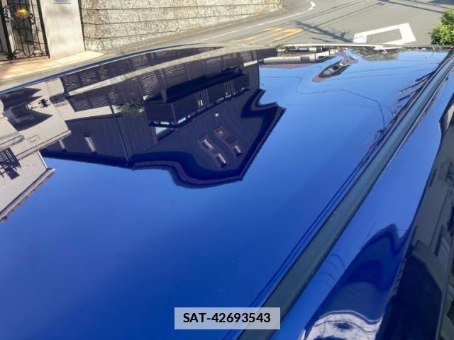 Toyota PRIUS ALPHA 2017-12 5875997-11