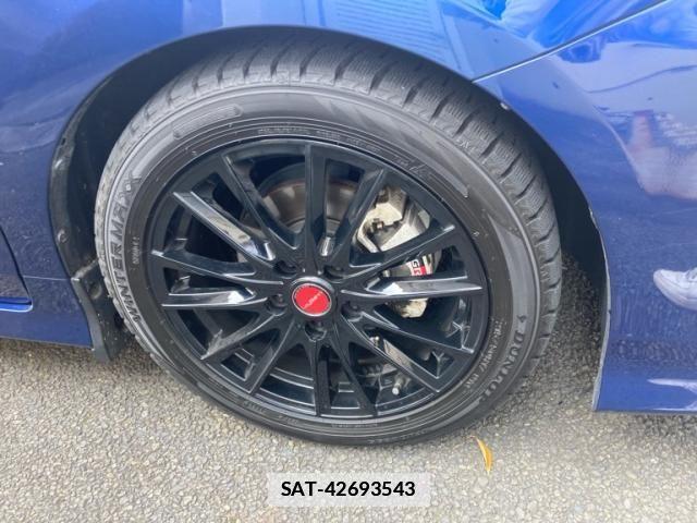 Toyota PRIUS ALPHA 2017-12 5875997-4