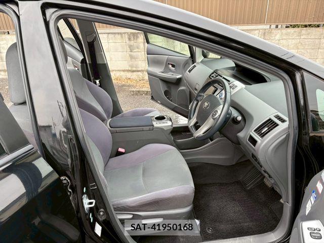 Toyota PRIUS ALPHA 2011-08 5876055-9