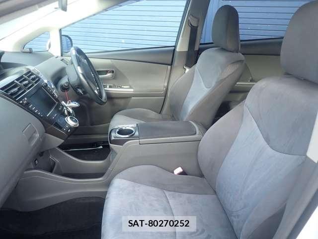 Toyota PRIUS ALPHA 2011-09 6016603-10