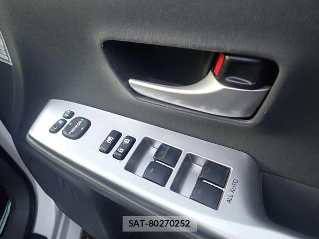 Toyota PRIUS ALPHA 2011-09 6016603-14