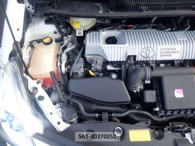 Toyota PRIUS ALPHA 2011-09 6016603-24