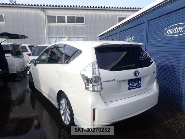 Toyota PRIUS ALPHA 2011-09 6016603-7
