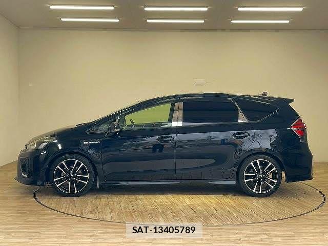 Toyota PRIUS ALPHA 2016-05 6016595-14