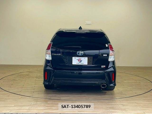 Toyota PRIUS ALPHA 2016-05 6016595-16