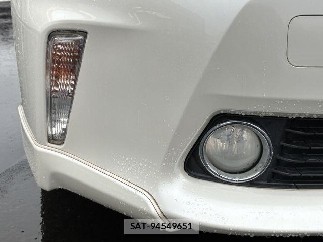 Toyota PRIUS ALPHA 2013-03 6016626-15