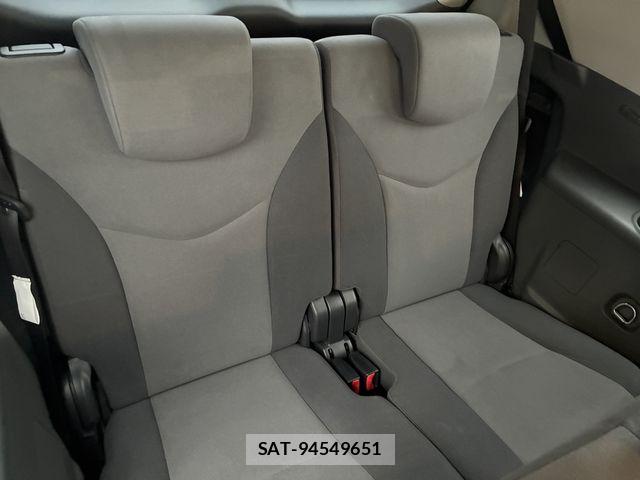 Toyota PRIUS ALPHA 2013-03 6016626-25