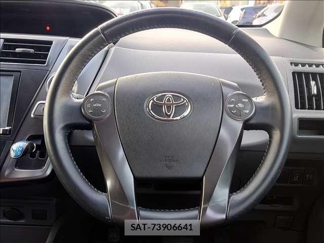 Toyota PRIUS ALPHA 2014-11 6246817-12