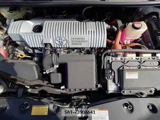 Toyota PRIUS ALPHA 2014-11 6246817-8
