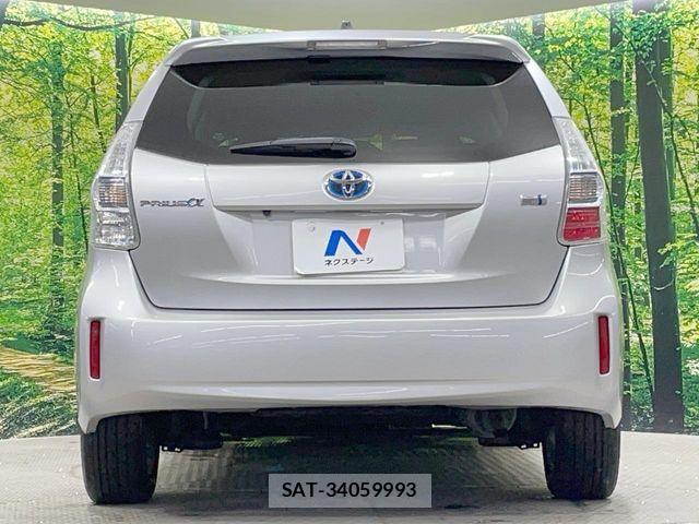 Toyota PRIUS ALPHA 2012-01 6246833-16
