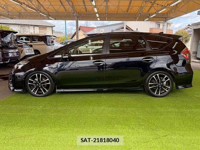 Toyota PRIUS ALPHA 2016-03 6277150-14