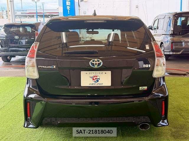 Toyota PRIUS ALPHA 2016-03 6277150-16