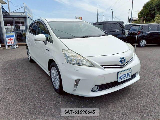 Toyota PRIUS ALPHA 2012-09 6277159-15