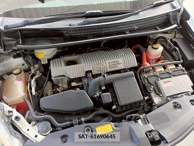 Toyota PRIUS ALPHA 2012-09 6277159-23