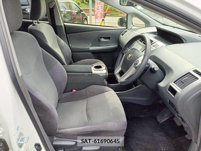 Toyota PRIUS ALPHA 2012-09 6277159-25