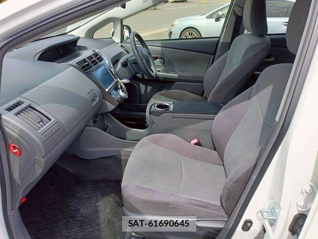Toyota PRIUS ALPHA 2012-09 6277159-3