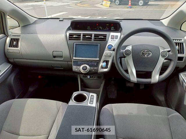 Toyota PRIUS ALPHA 2012-09 6277159-7