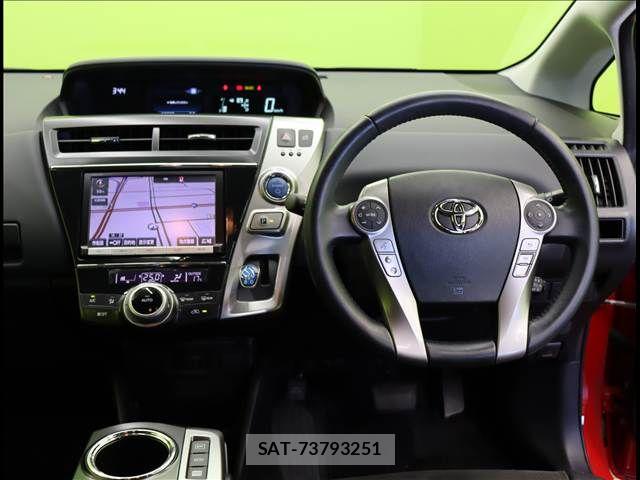 Toyota PRIUS ALPHA 2015-10 6272621-15
