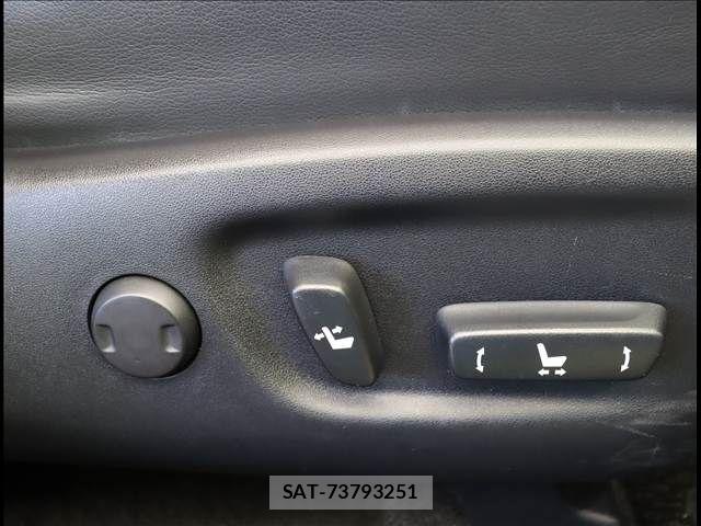 Toyota PRIUS ALPHA 2015-10 6272621-19
