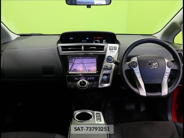 Toyota PRIUS ALPHA 2015-10 6272621-2