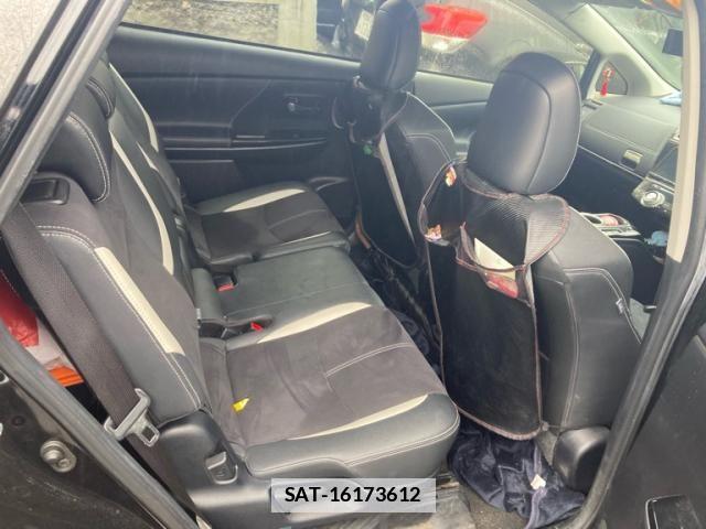 Toyota PRIUS ALPHA 2017-08 6305966-16