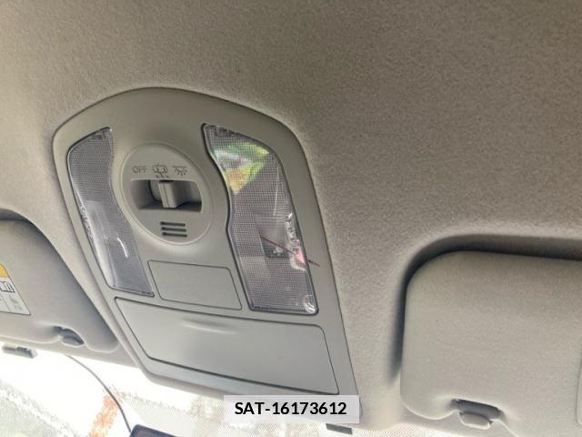 Toyota PRIUS ALPHA 2017-08 6305966-22
