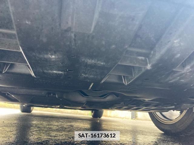 Toyota PRIUS ALPHA 2017-08 6305966-6
