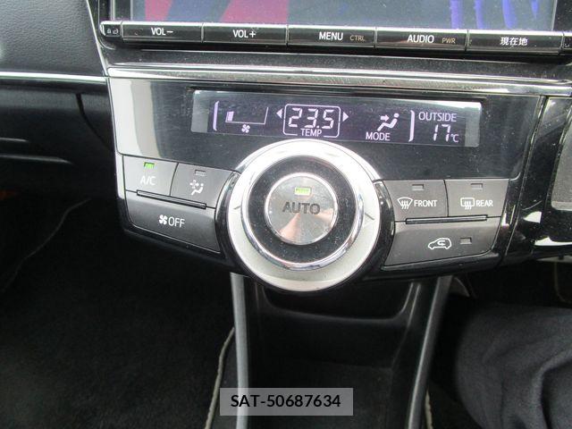 Toyota PRIUS ALPHA 2017-12 6614299-17