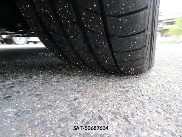 Toyota PRIUS ALPHA 2017-12 6614299-21