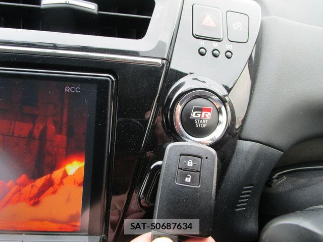 Toyota PRIUS ALPHA 2017-12 6614299-28