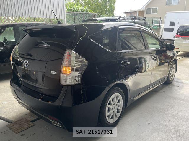 Toyota PRIUS ALPHA 2013-01 6614304-22