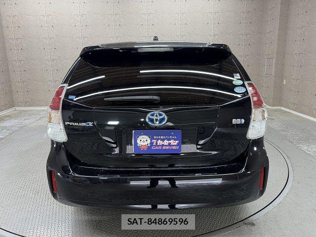 Toyota PRIUS ALPHA 2016-09 6614303-4