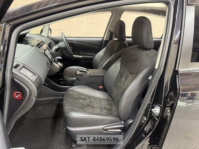 Toyota PRIUS ALPHA 2016-09 6614303-8